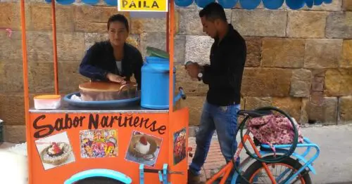 HELADO DE PAILA  SABOR NARINENSE BOGOTÁ